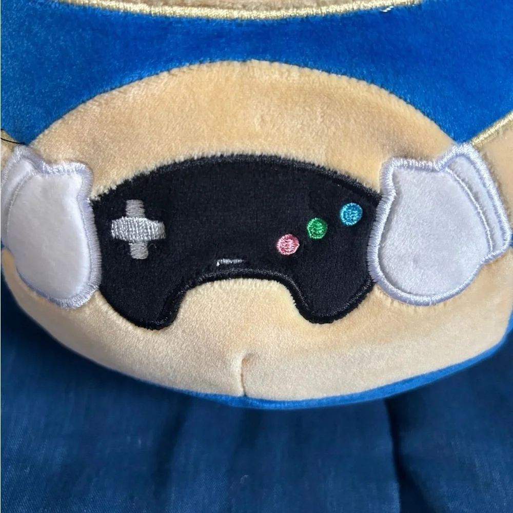 SOLD - Sonic Squishmallow - Picture 4 of 10